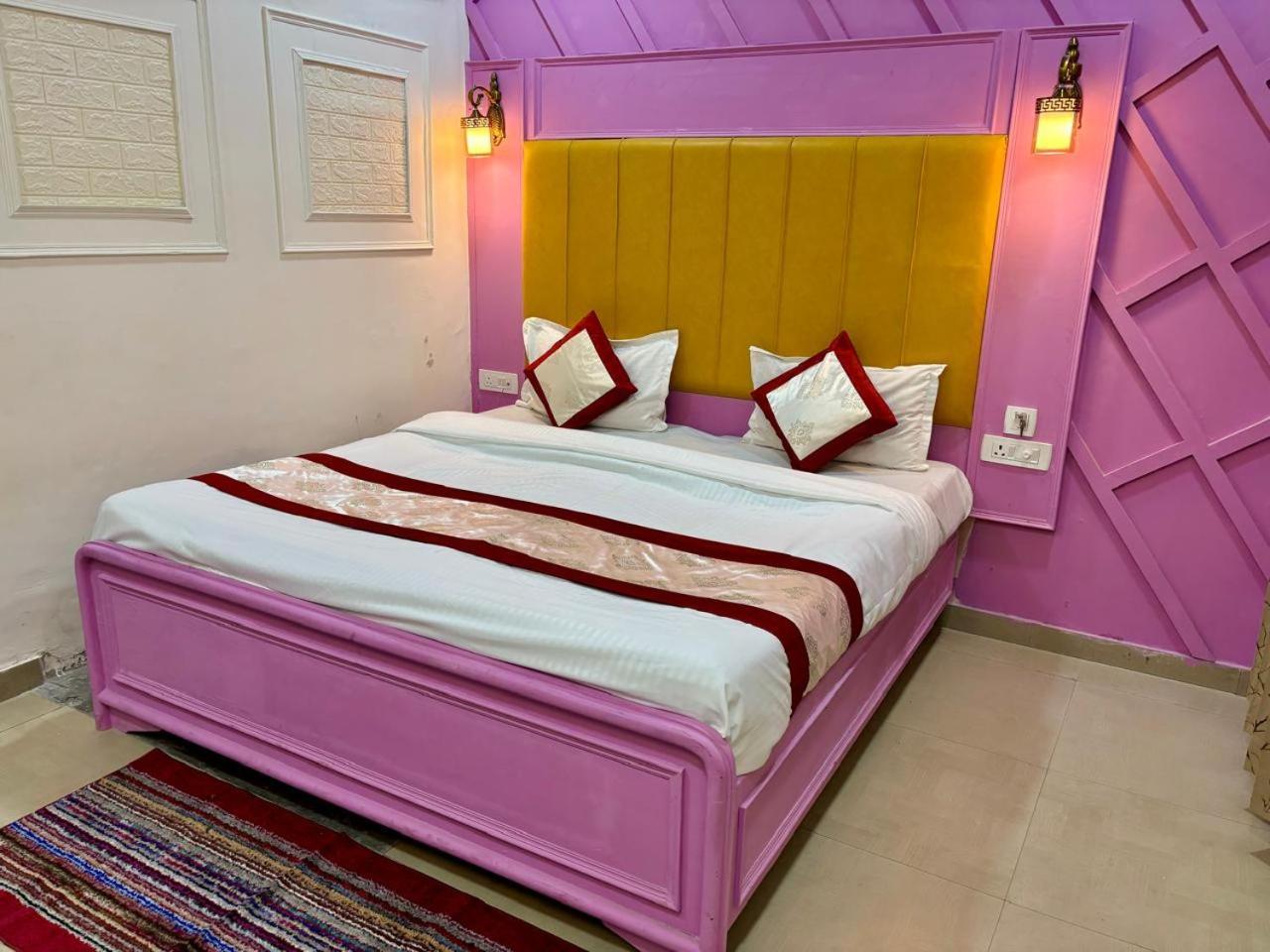Hotel Amar Мусори Екстериор снимка
