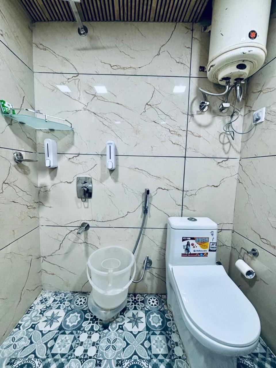 Hotel Amar Мусори Екстериор снимка